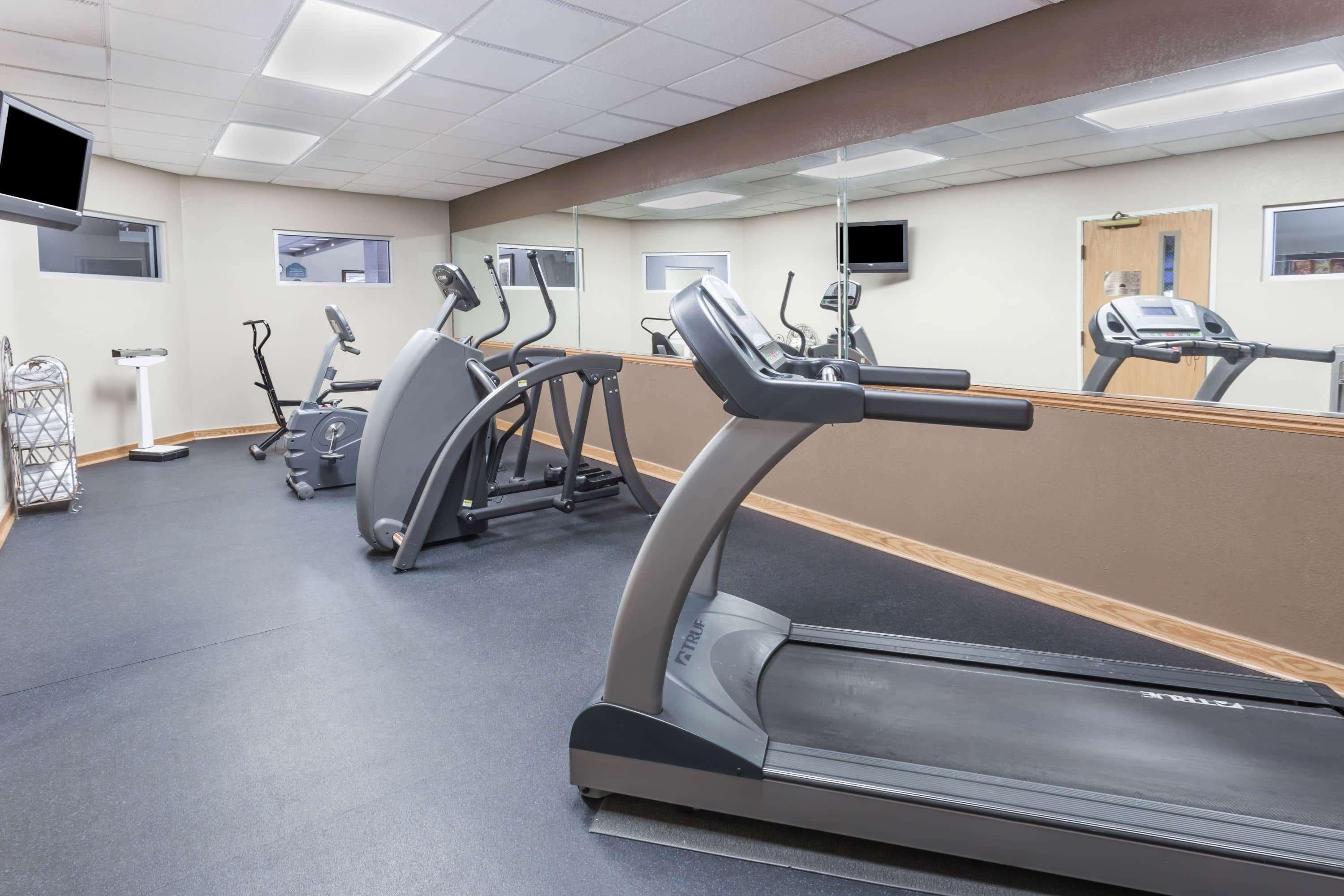 Wingate By Wyndham Joliet Hotel Ngoại thất bức ảnh
